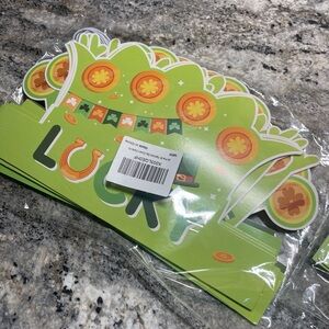 St Patrick’s day crown party hats